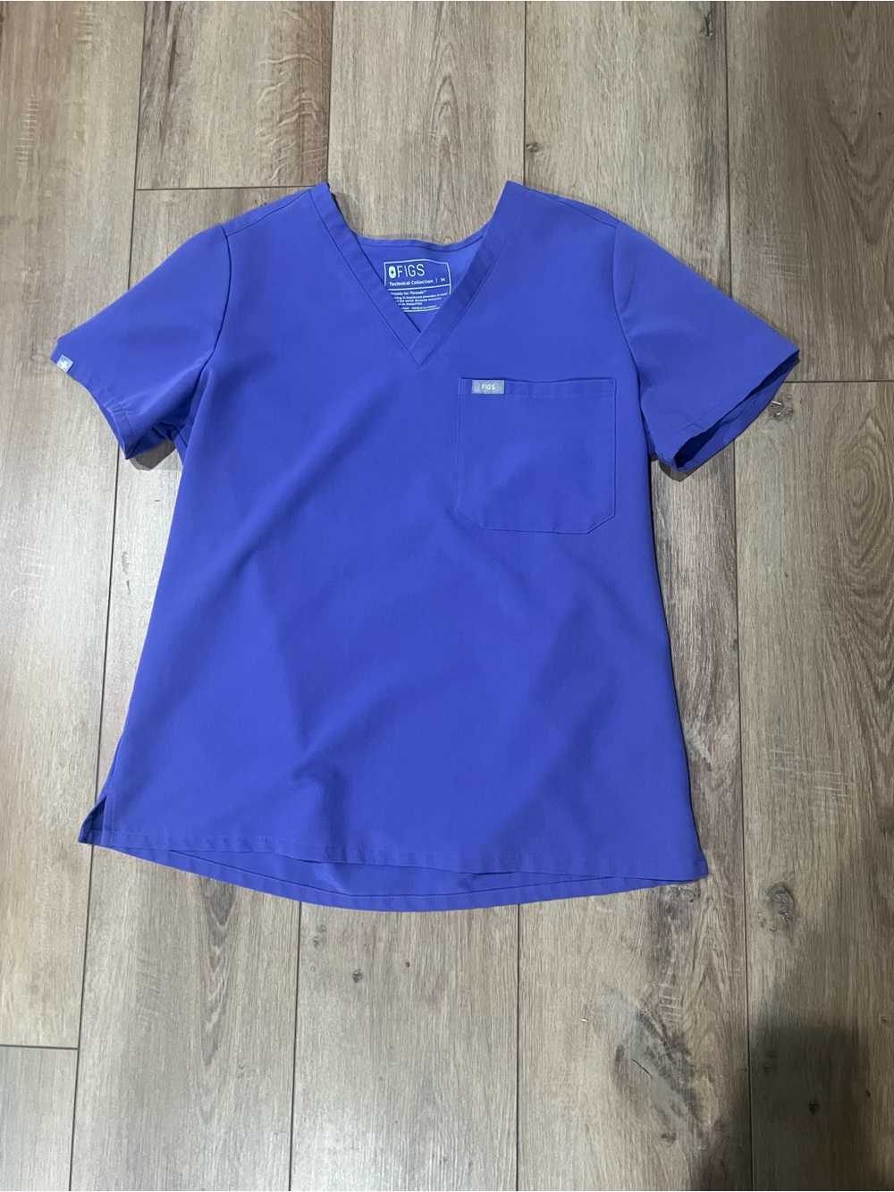 FIGS Women’s Catarina Scrub Short-Sleeve Top in Amethyst Purple Medium